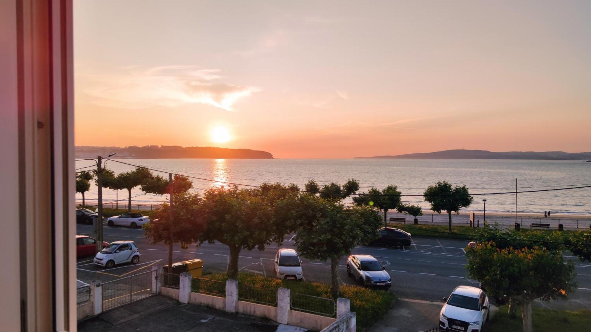 Suite Playa Миньо Экстерьер фото